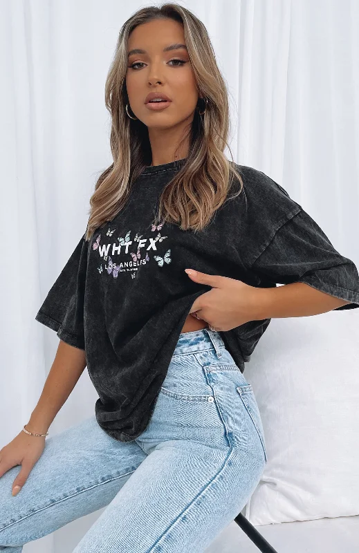 Women's Lounge T-Shirts-Dare To Dream Oversized Tee Acid Black