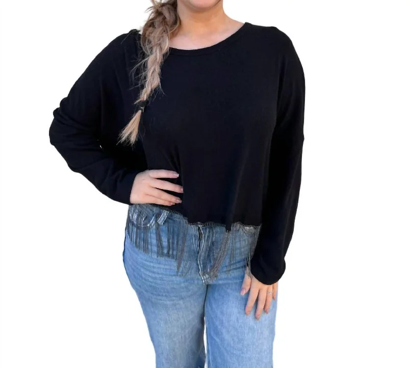 Women's Short Sleeve Pullovers-Juniper Metal Fringe Hem Sweater In Black