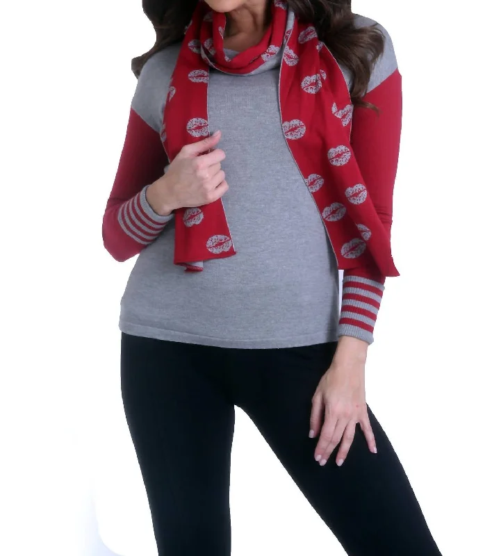 Women's Evening Pullovers-Kiss Me Pullover W/ Scarf In Gray/red