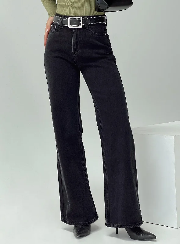 Women's Jogging Pants-Maple Flare Jeans Washed Black