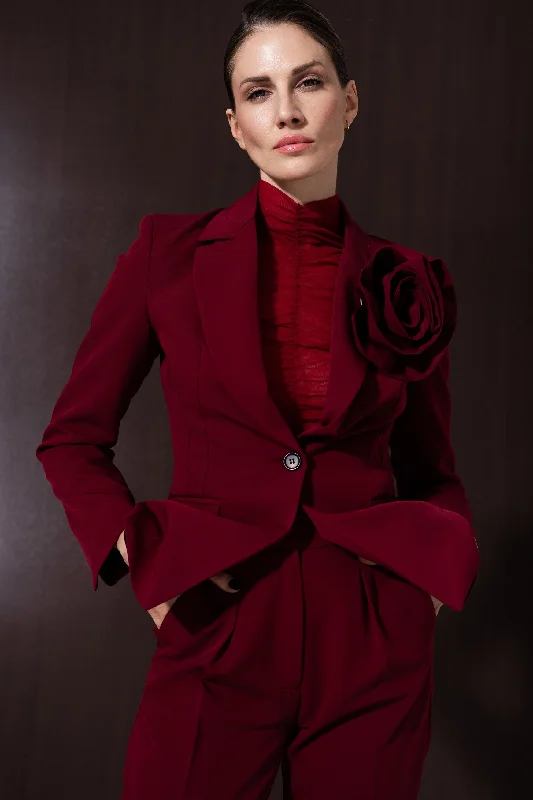 Women's Runway Blazers-Fitted blazer with seams and flower detail